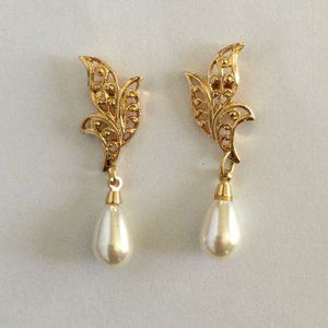 Vintage Earrings by Napier